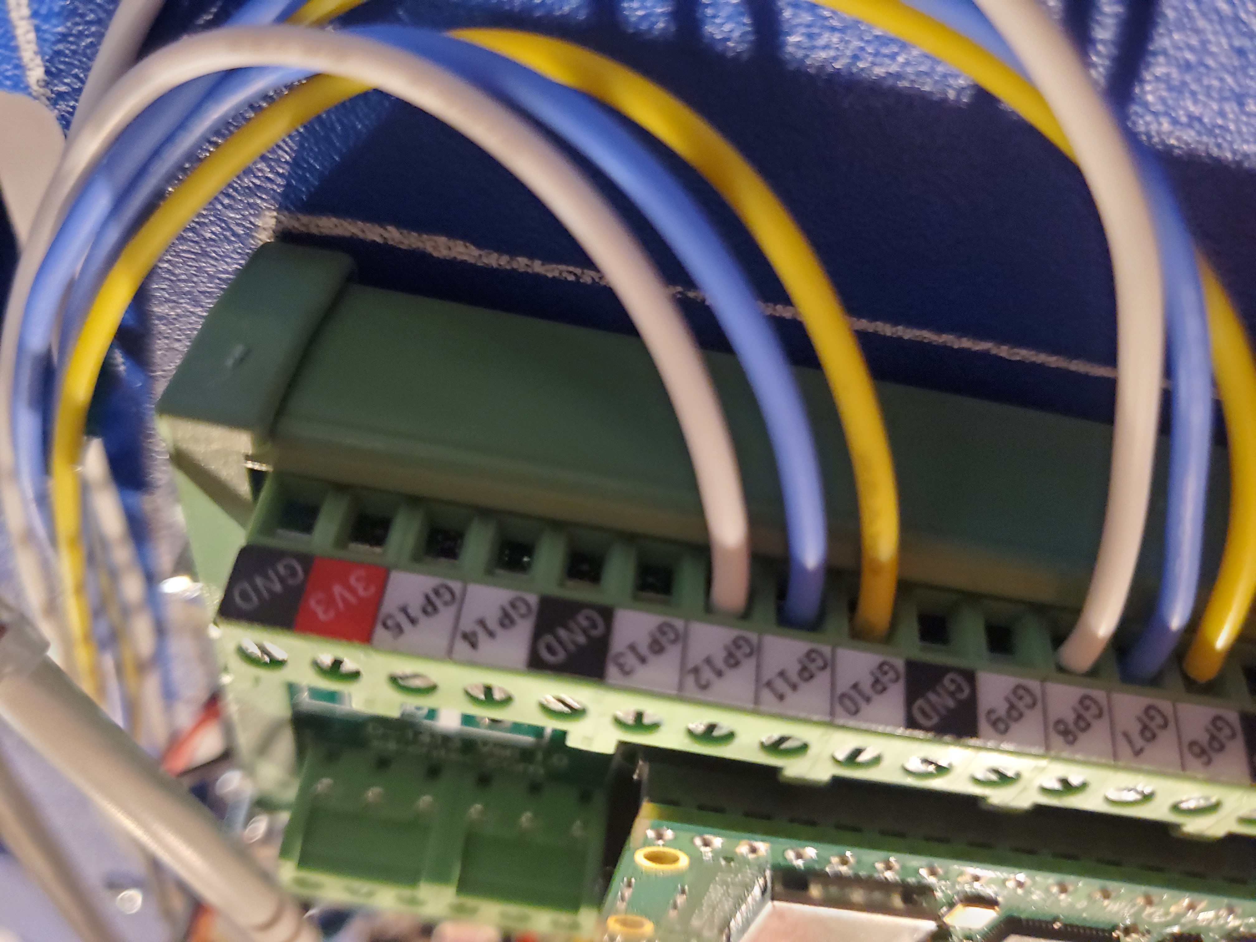 motor-driver-gpio-connection.jpg